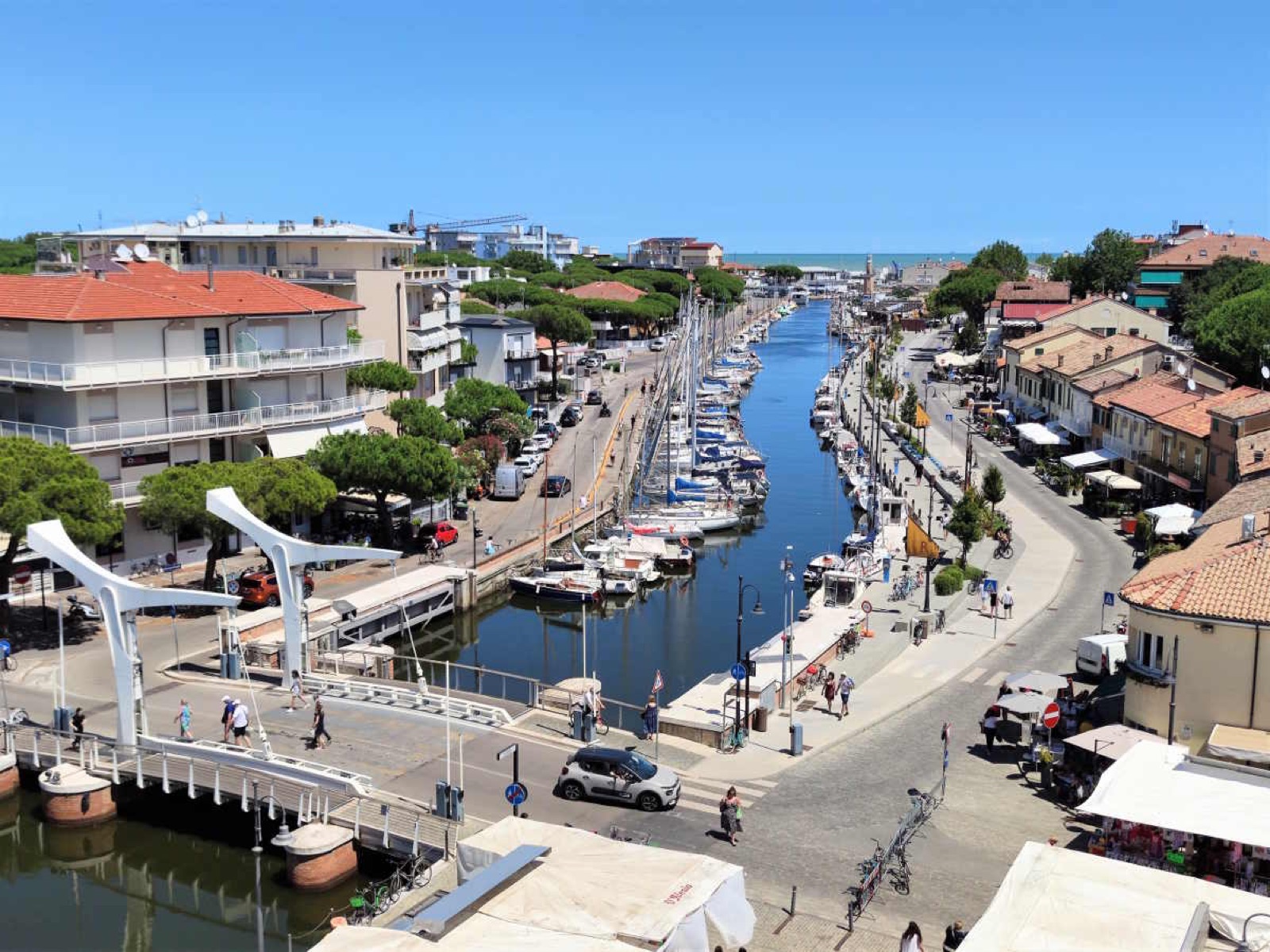 Cervia canal port