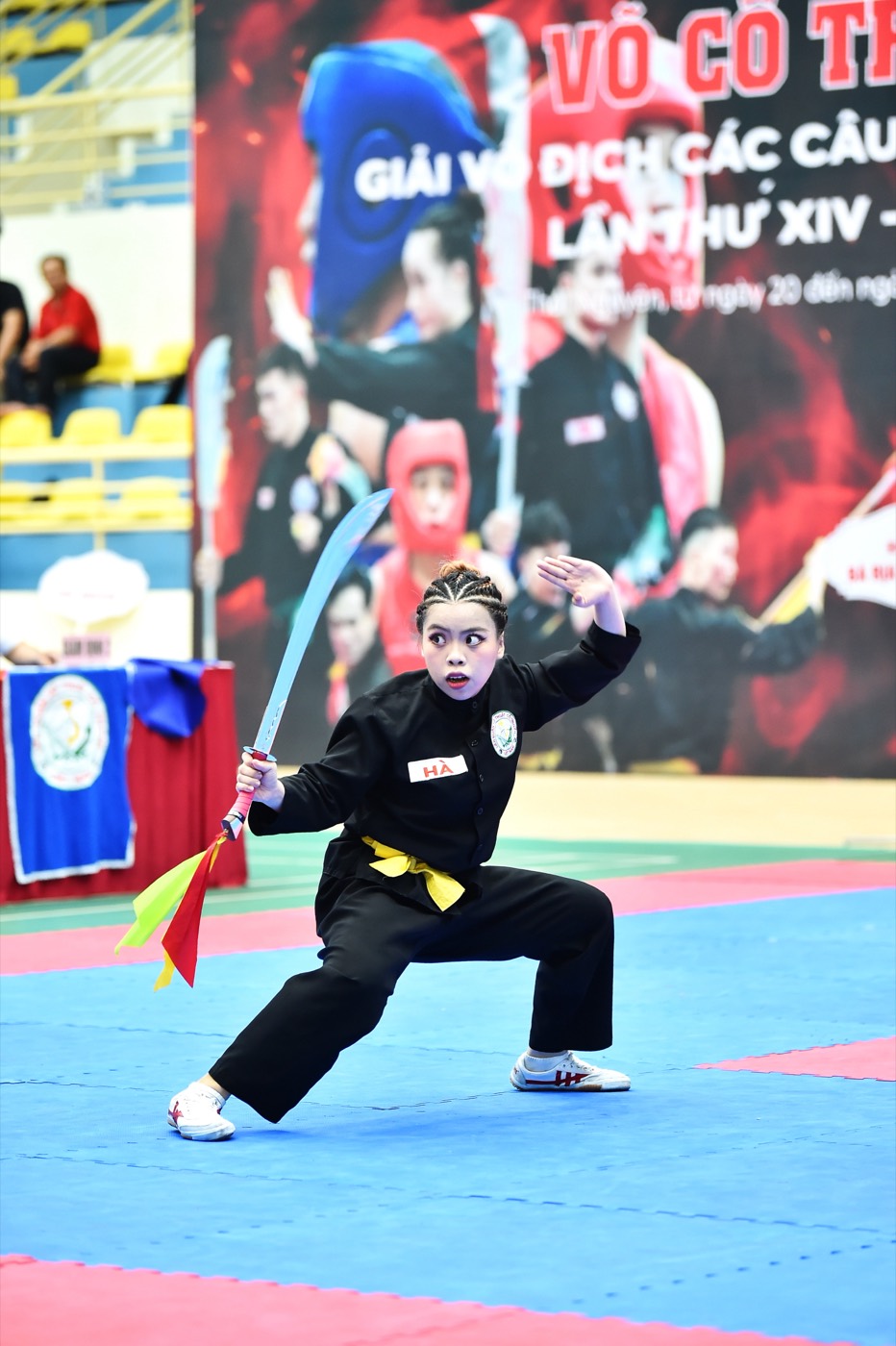 Full-contact combat competition